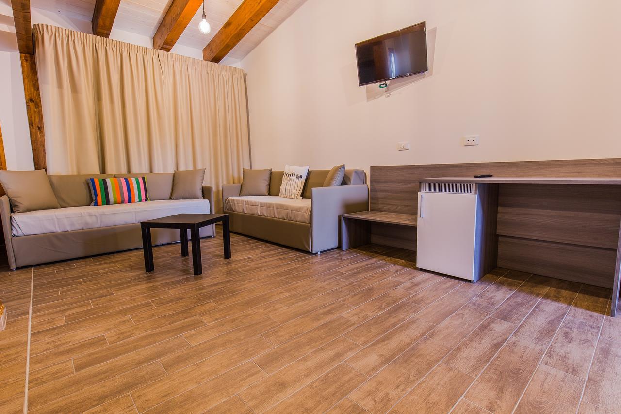 Il Semaforo Sila Hotel Таверна Экстерьер фото